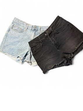 2 Pair Denim Collection NWOT Cutoff Shorts Bundle Size 8/10
